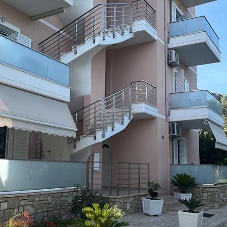 Vila Melina Himarë Dış mekan fotoğraf