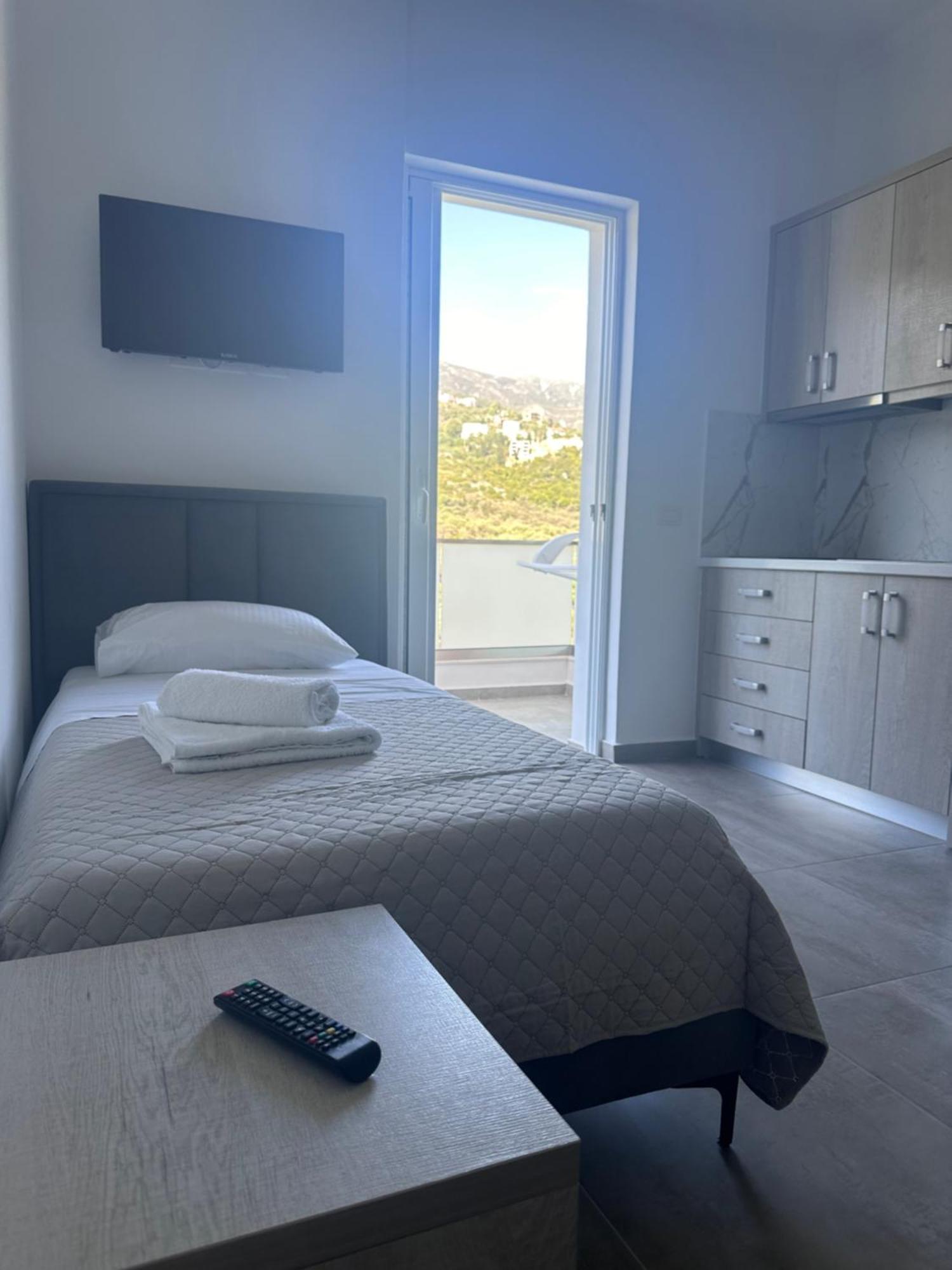 Vila Melina Himarë Dış mekan fotoğraf