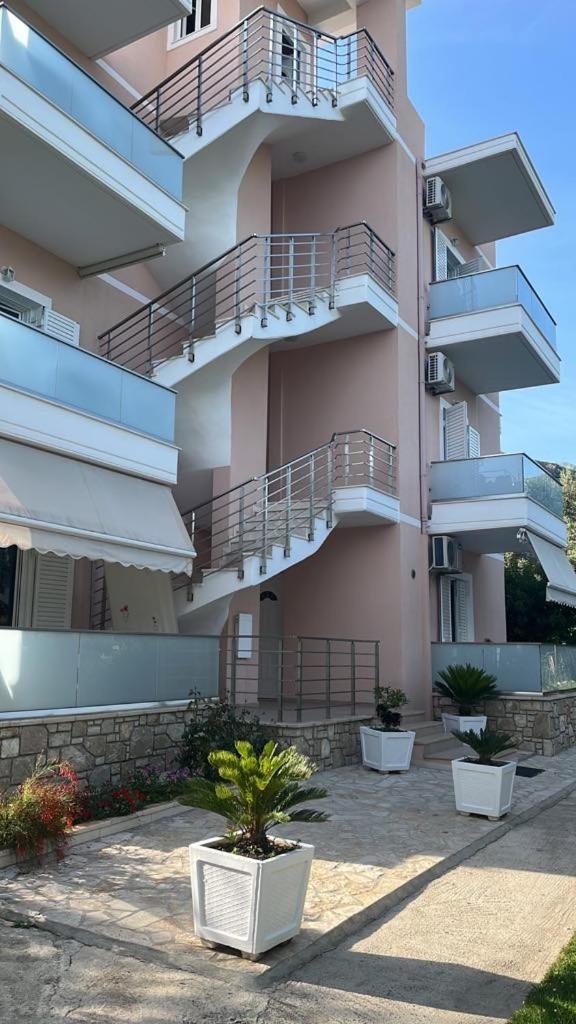 Vila Melina Himarë Dış mekan fotoğraf