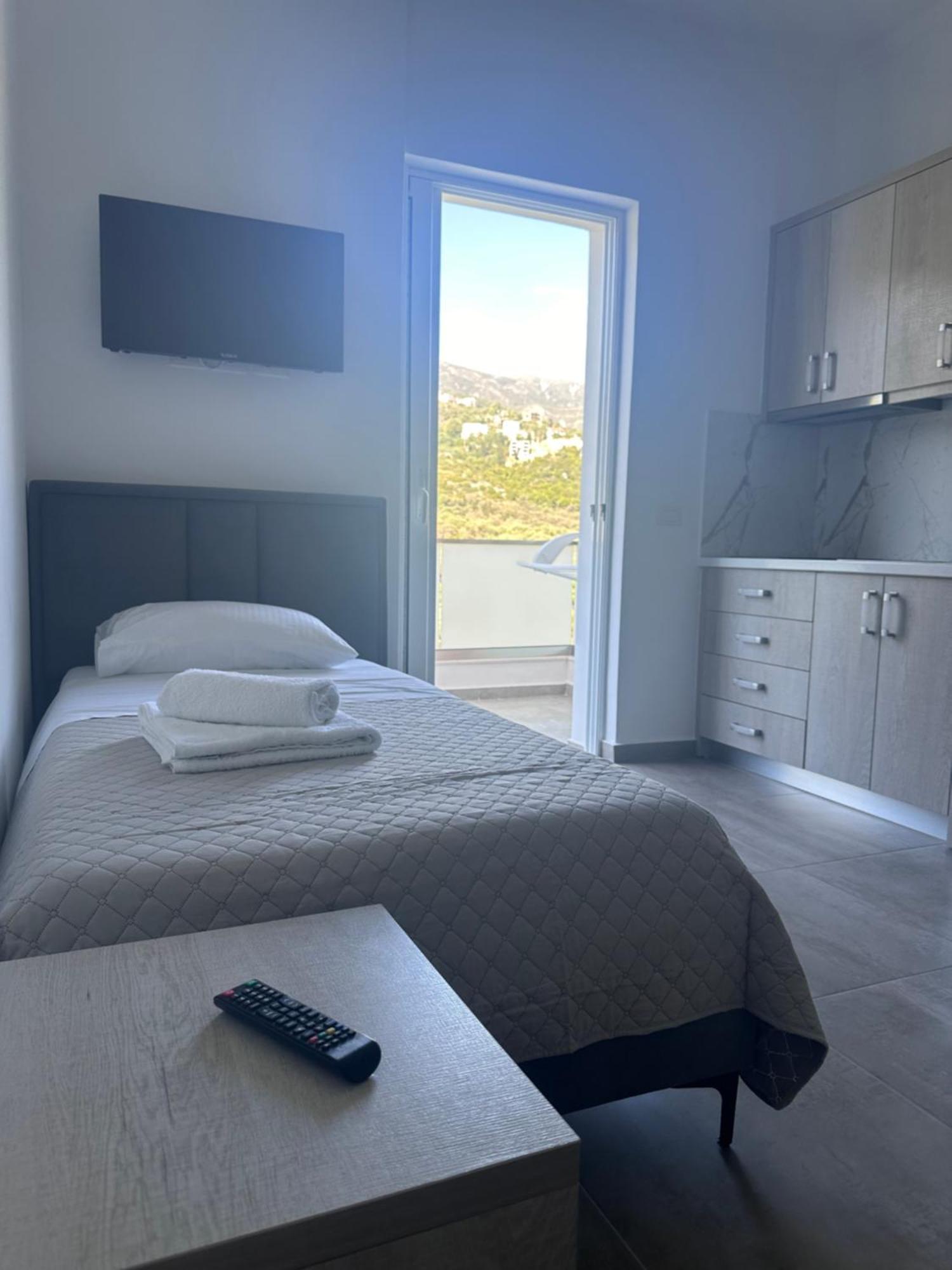 Vila Melina Himarë Dış mekan fotoğraf